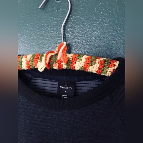 REI Cooperative Shirt Mens Medium Gray Crew Neck Ribbed Long Sleeve Outdoor - Picture 2 of 6